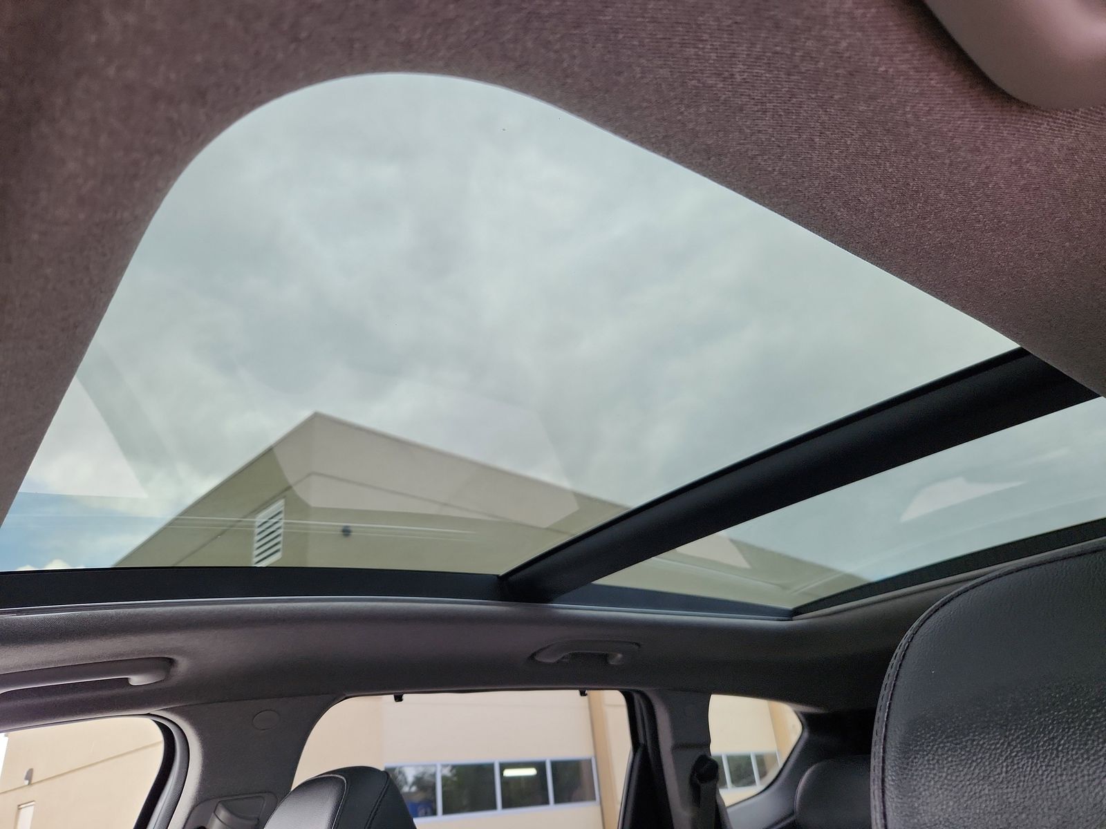 2019 Hyundai Santa Fe Limited - Photo 25