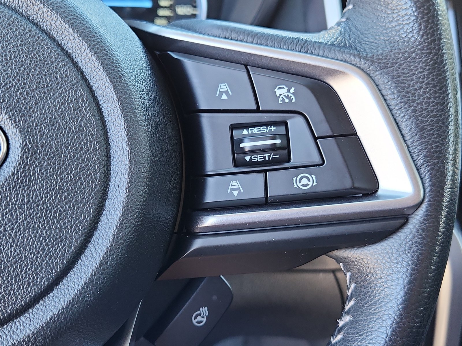 2022 Subaru Ascent Limited - Photo 20