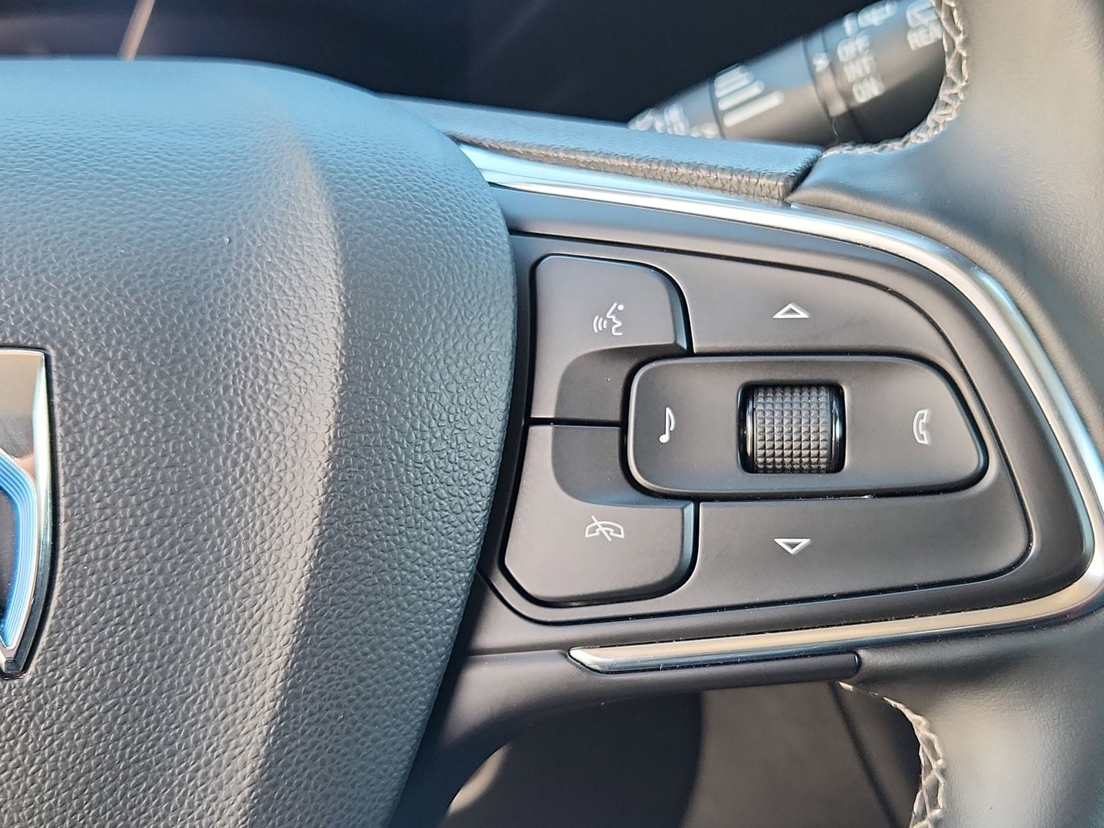 2025 Buick Encore GX Preferred - Photo 21