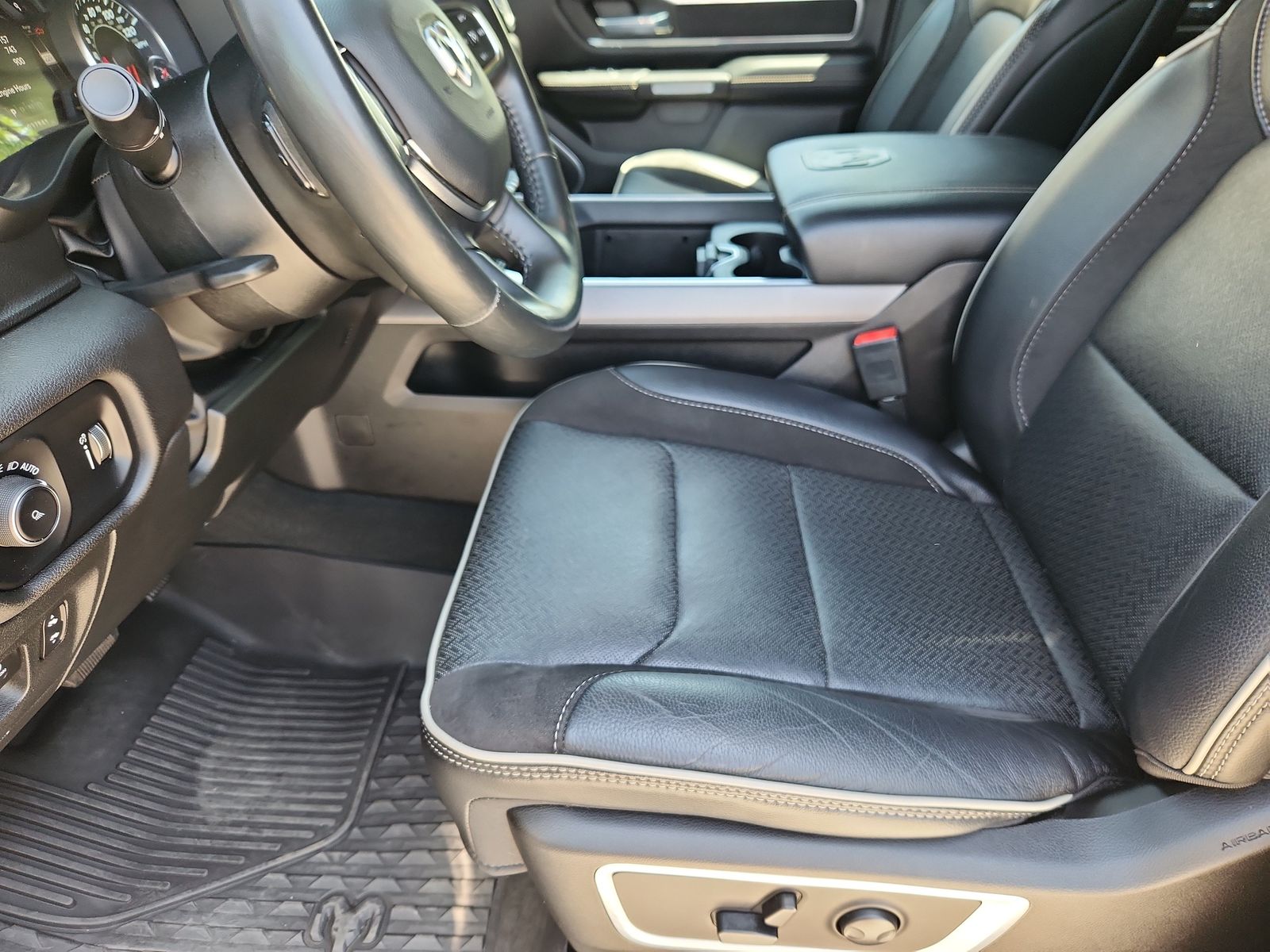 2023 RAM Ram 1500 Pickup Laramie - Photo 10