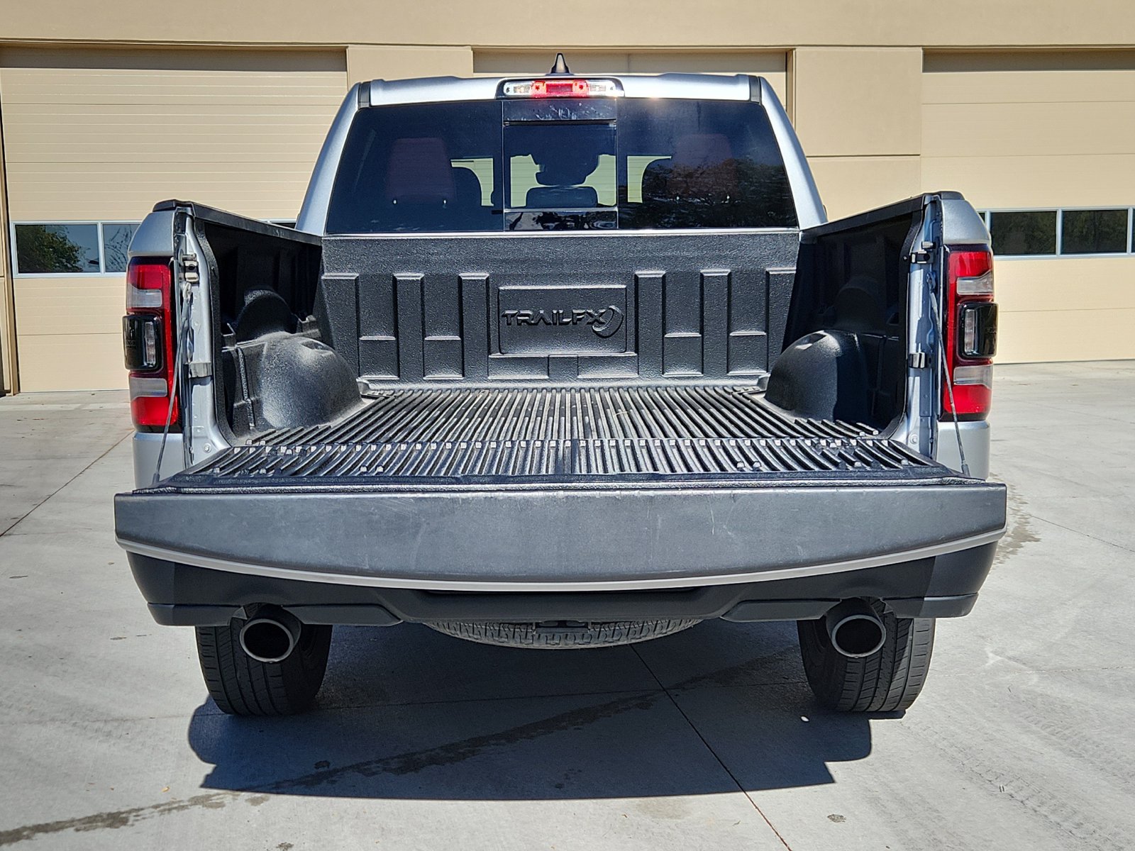 2024 RAM Ram 1500 Pickup Rebel - Photo 13
