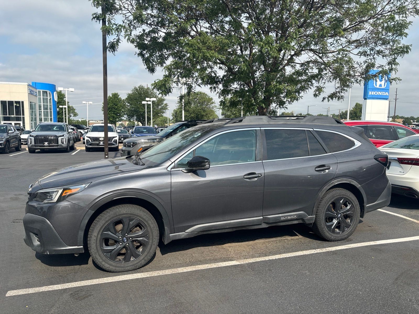 2020 Subaru Outback Onyx Edition XT's photo