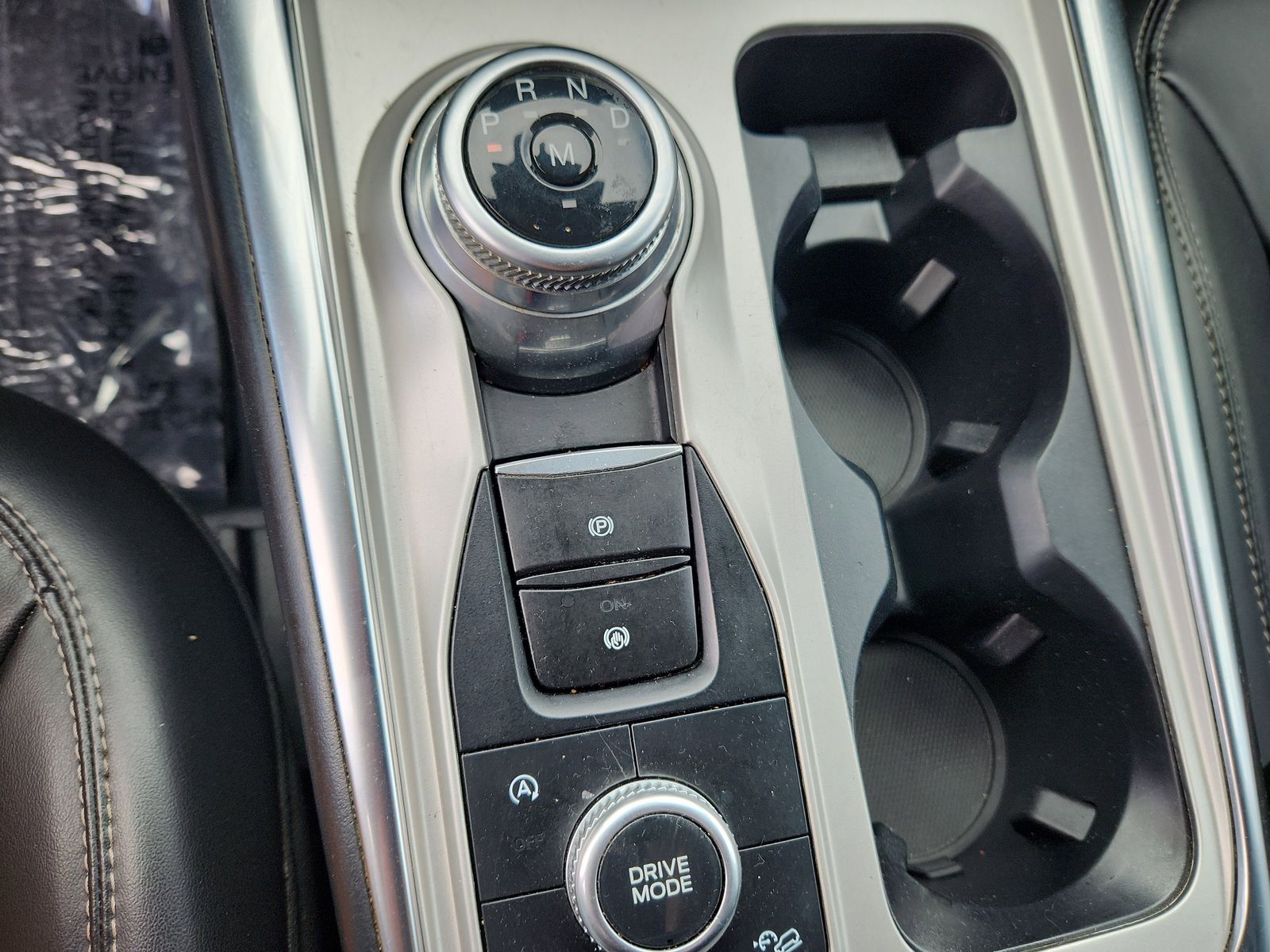 2021 Ford Explorer XLT - Photo 23