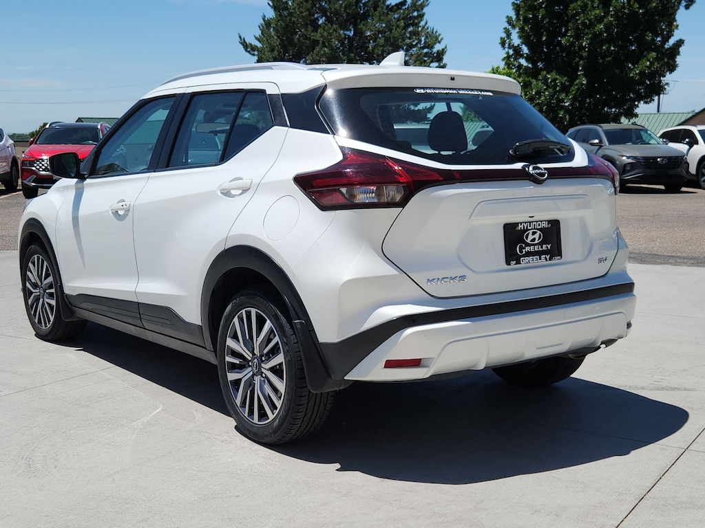 Used 2024 Nissan Kicks SV SUV