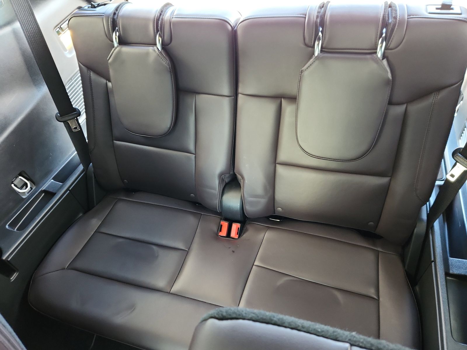2025 Ford Explorer Platinum - Photo 13
