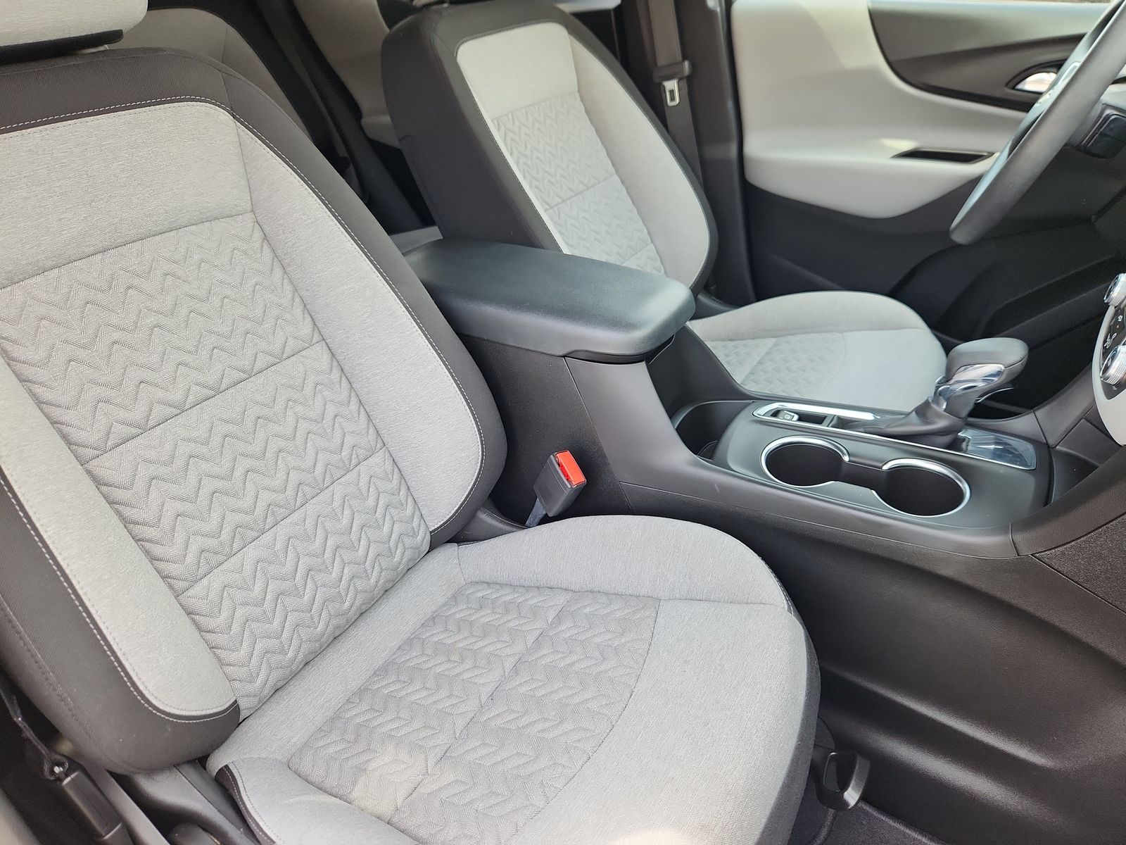 2022 Chevrolet Equinox LT - Photo 15