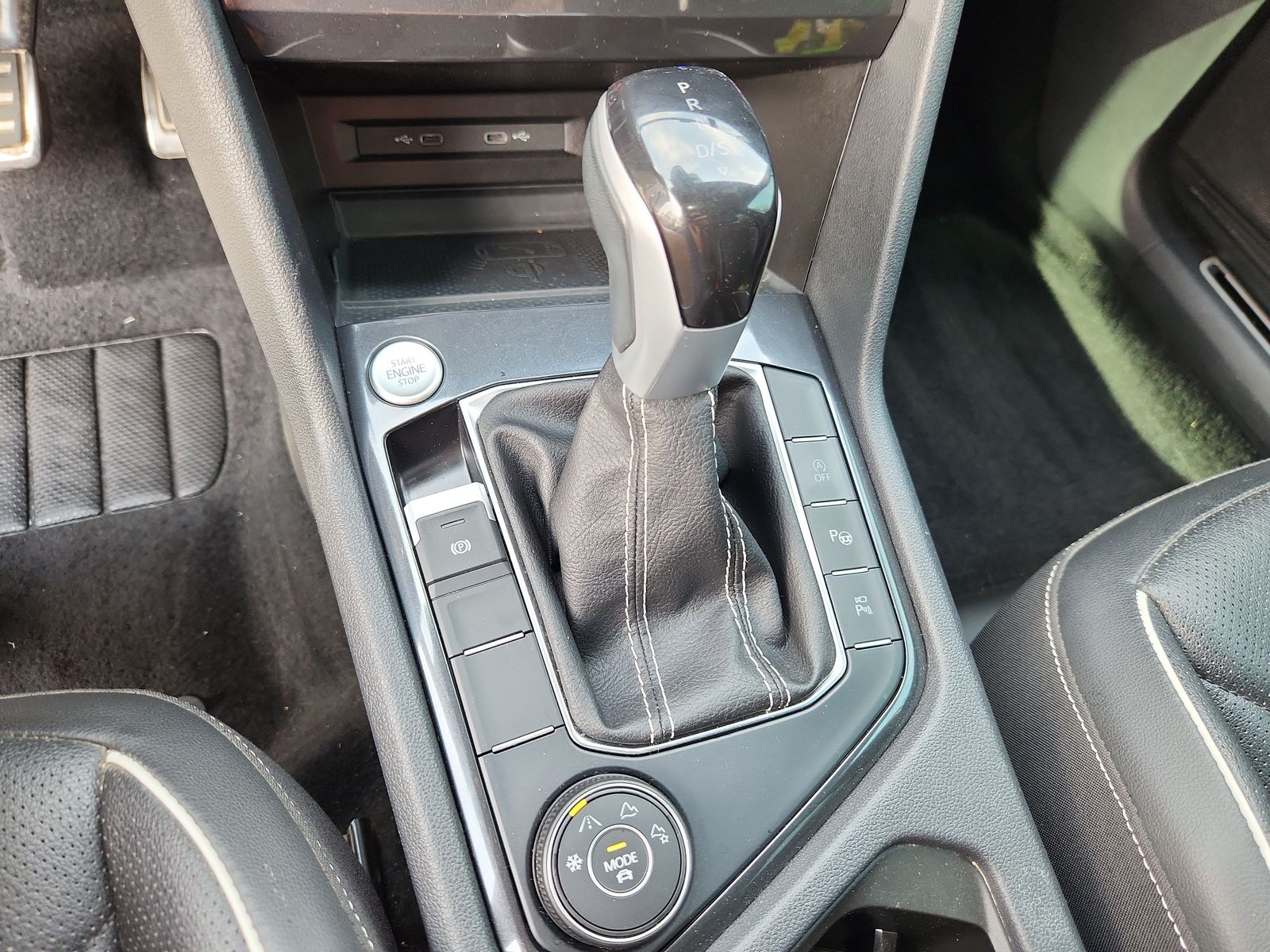 2023 Volkswagen Tiguan SEL R-LINE - Photo 20