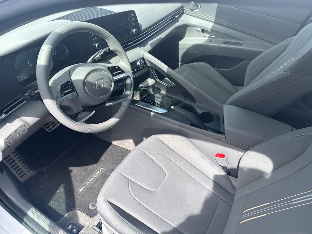 Certified 2025 Hyundai Elantra SEL Sport Sedan