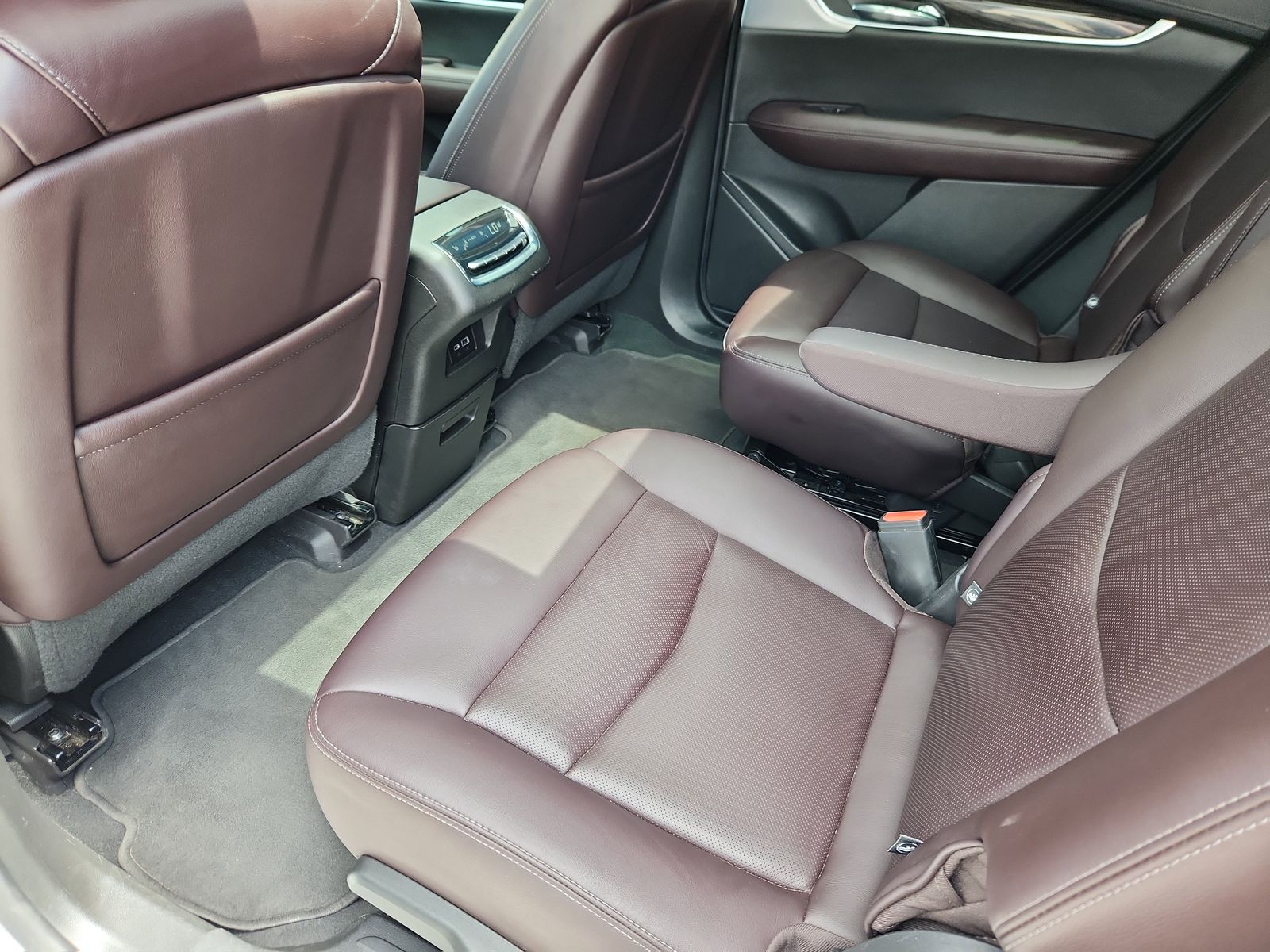 2023 Cadillac XT6 Premium Luxury - Photo 11
