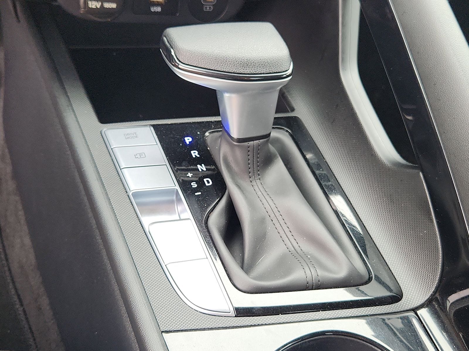2025 Hyundai Elantra Blue - Photo 19