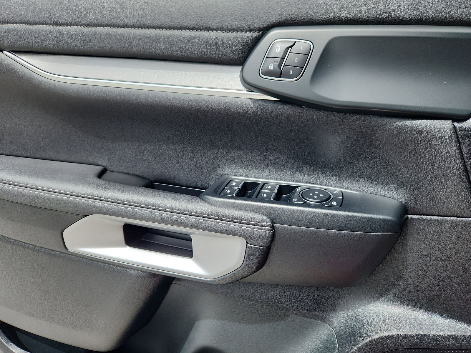 2024 Ford Ranger Lariat - Photo 9