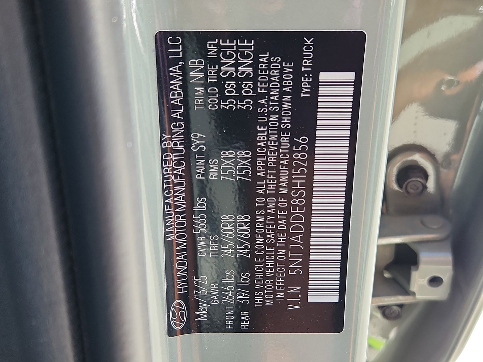 2025 Hyundai Santa Cruz SE - Photo 17