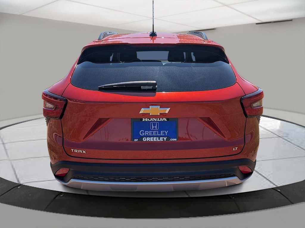 Used 2024 Chevrolet Trax LT SUV