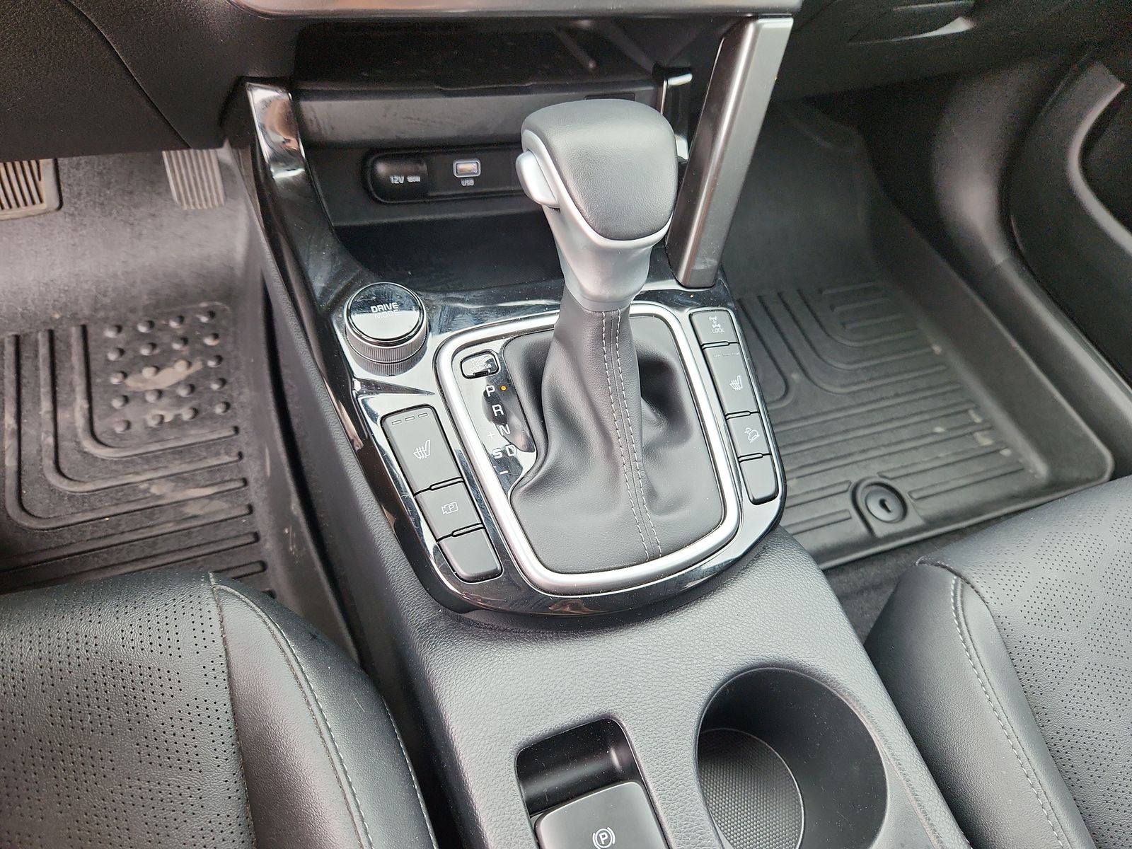 2024 Kia Seltos SX - Photo 21