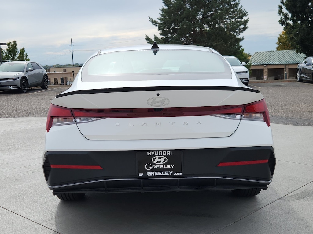 Certified 2025 Hyundai