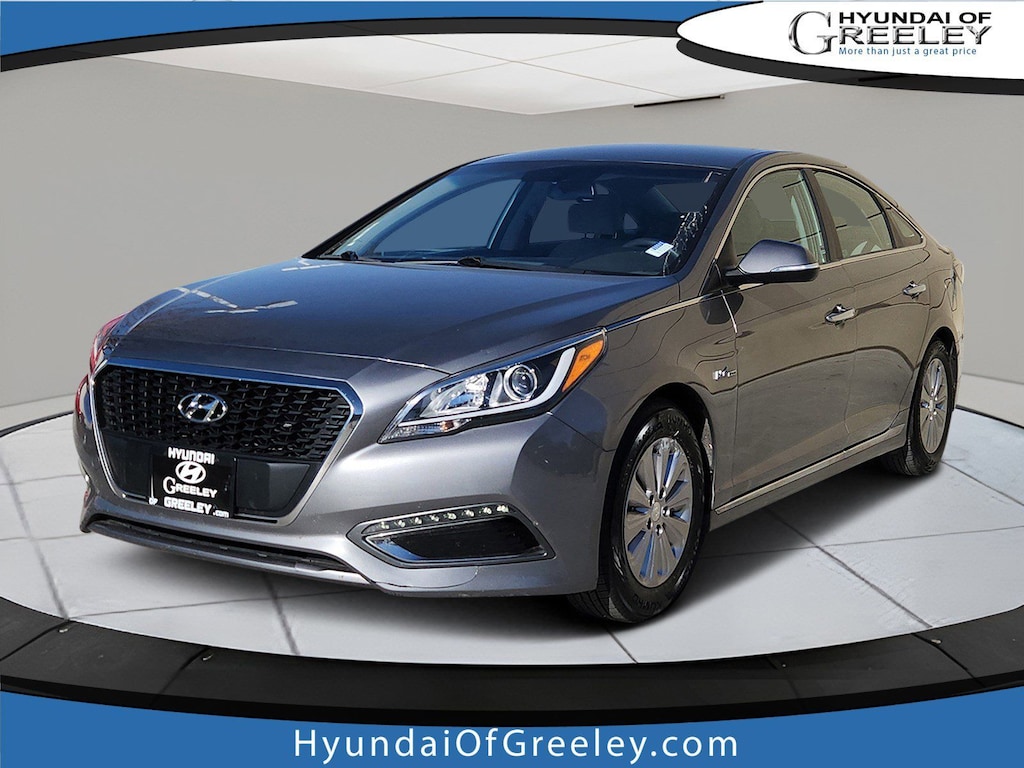 Used 2017 Hyundai Sonata Hybrid SE Sedan