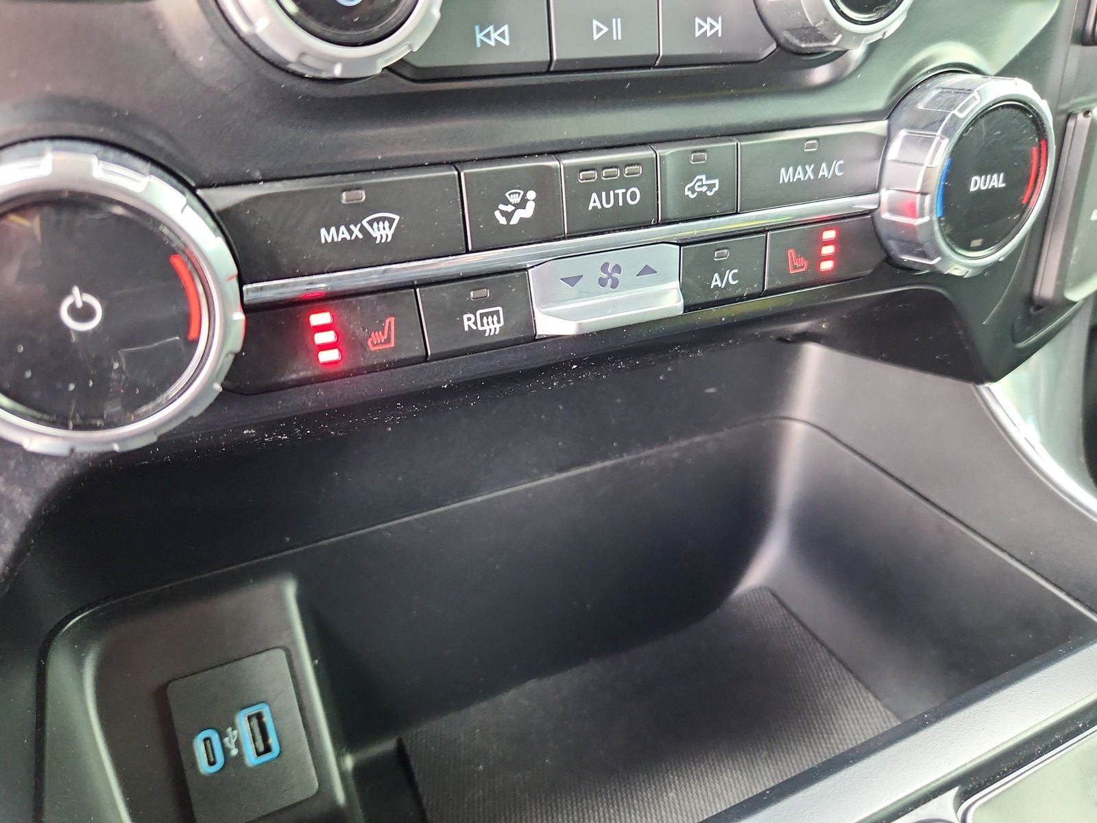 2023 Ford F-150 XLT - Photo 24