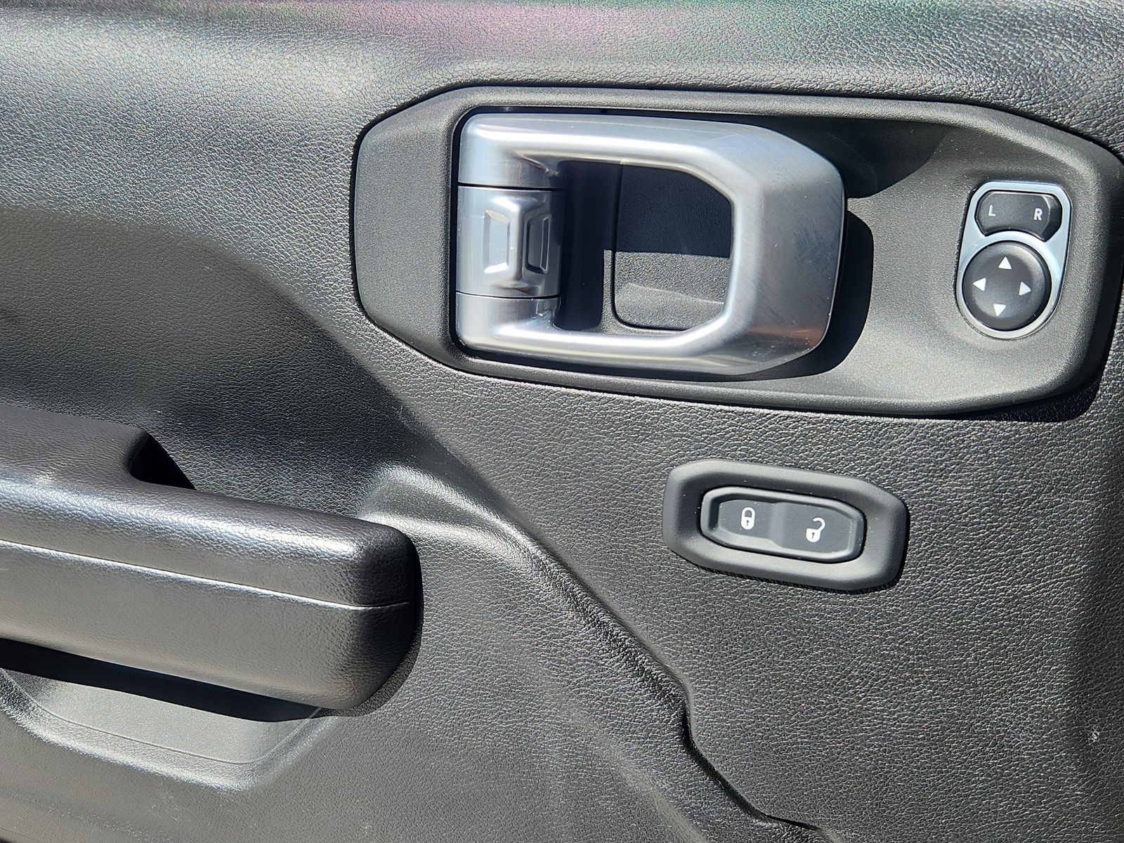 2021 Jeep Wrangler Unlimited Rubicon - Photo 9