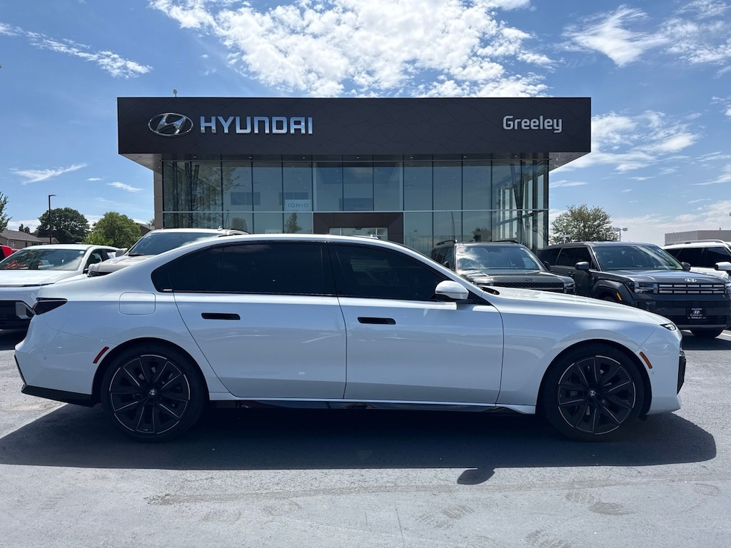 Used 2025 BMW 740i xDrive Sedan