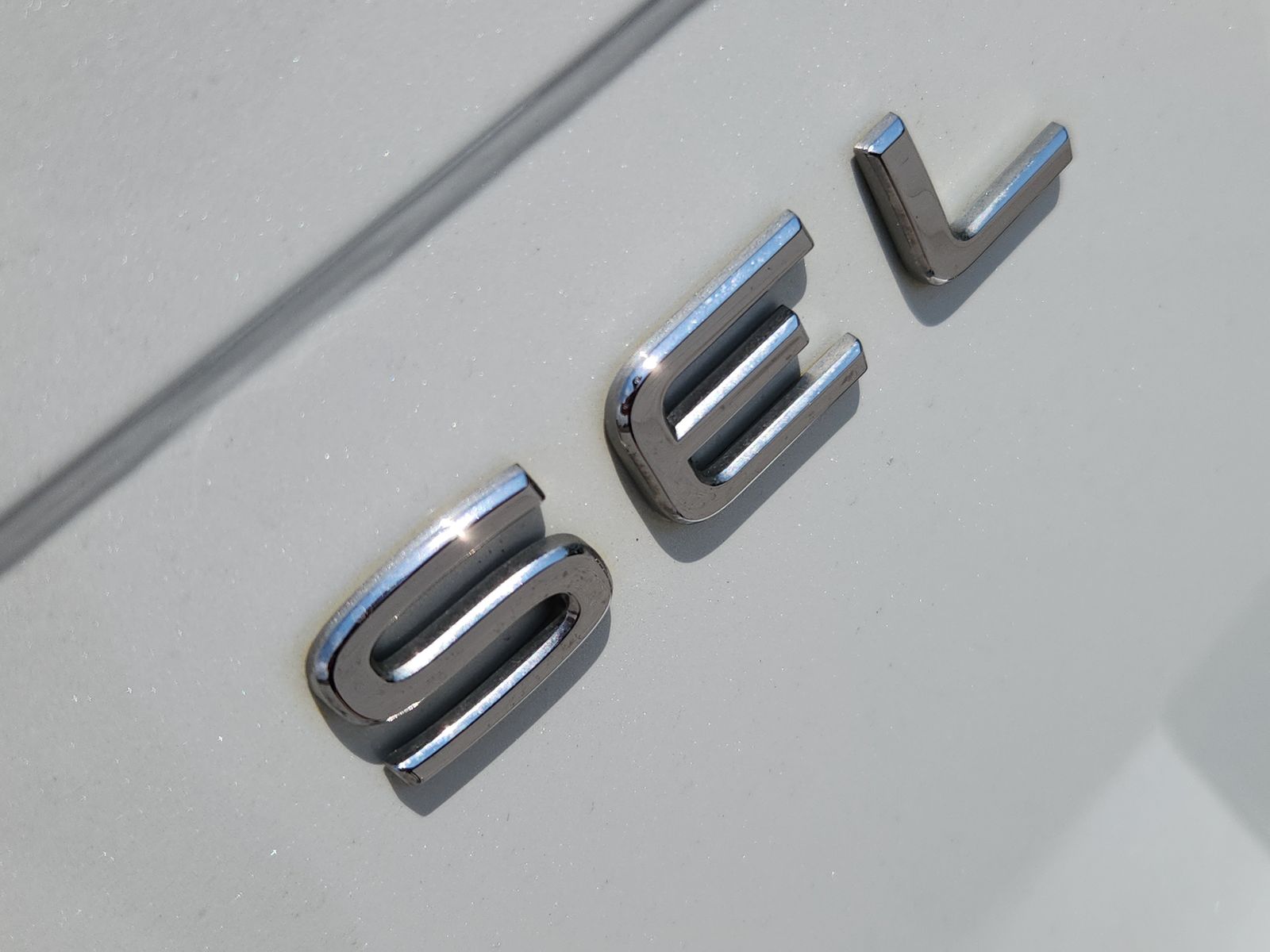 2023 Volkswagen Tiguan SEL R-LINE - Photo 13