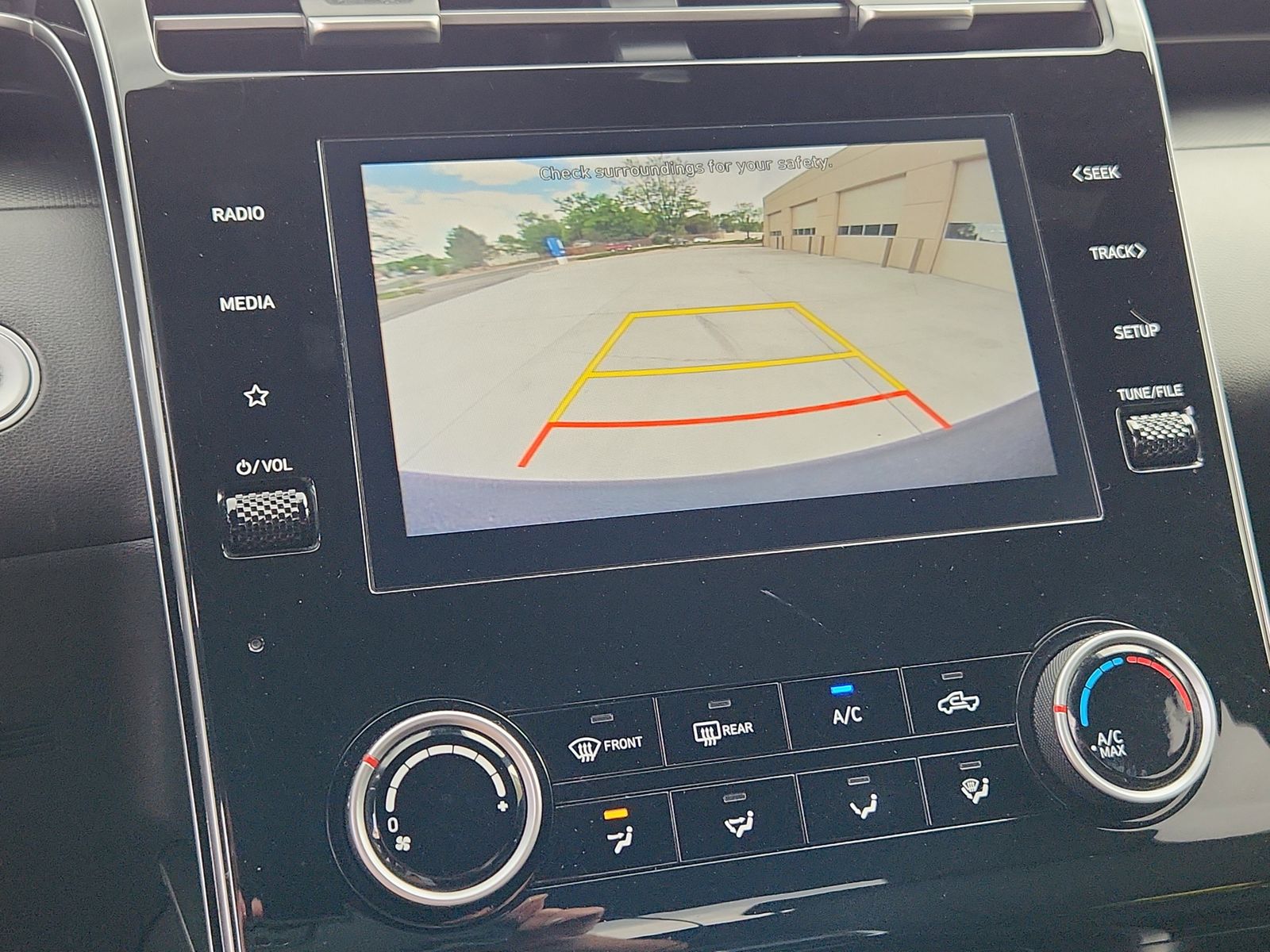 2023 Hyundai Santa Cruz SEL - Photo 23