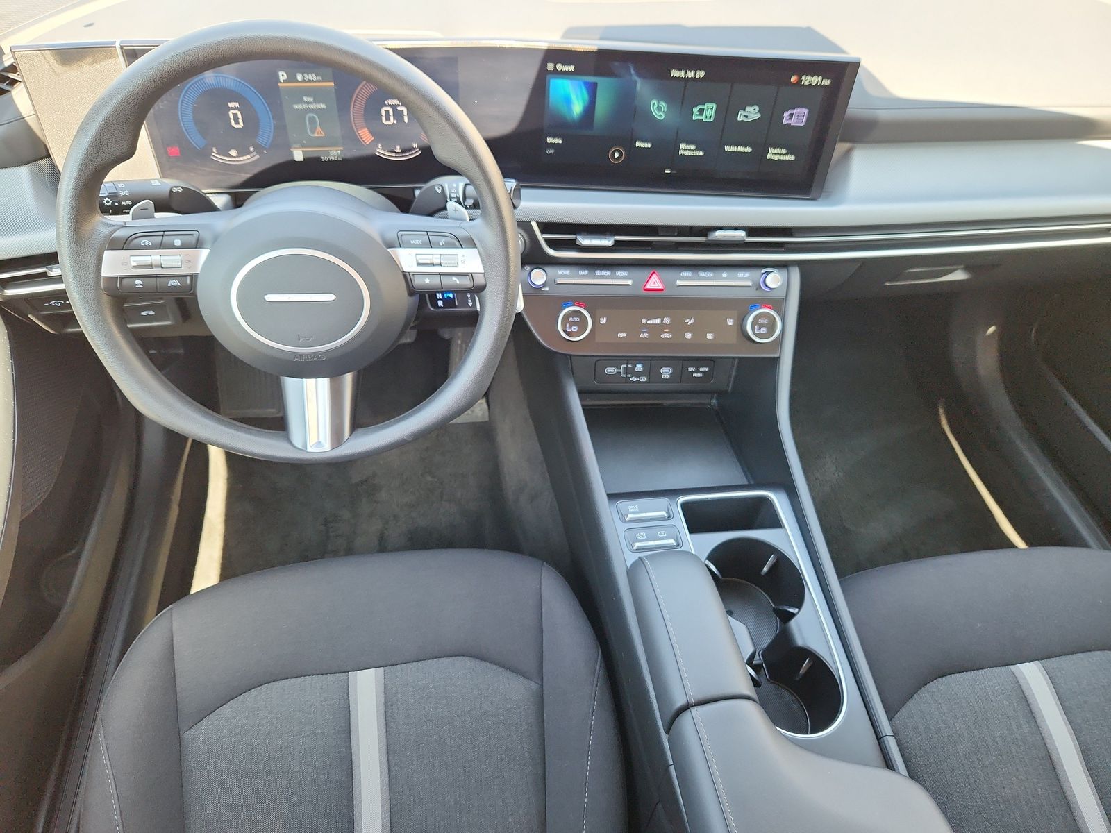 2025 Hyundai Sonata SEL - Photo 12