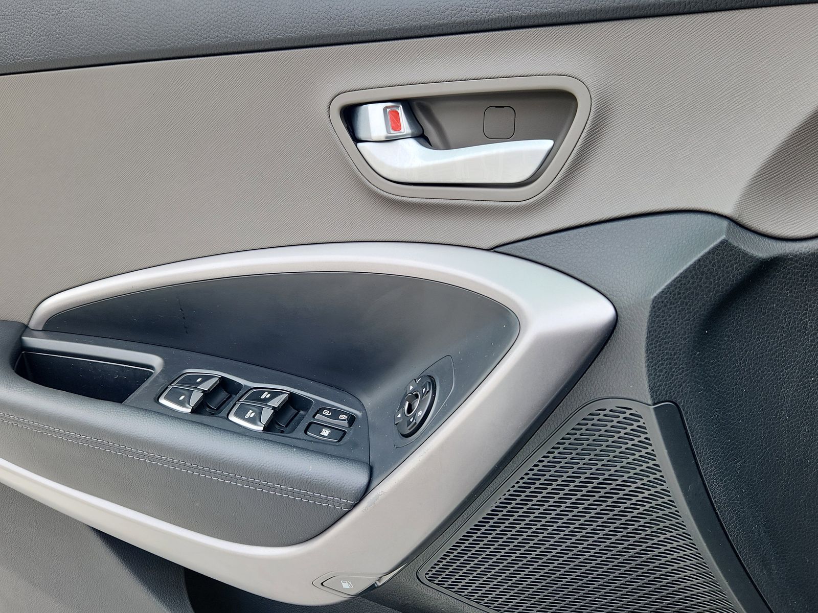 2015 Hyundai Santa Fe Sport - Photo 9