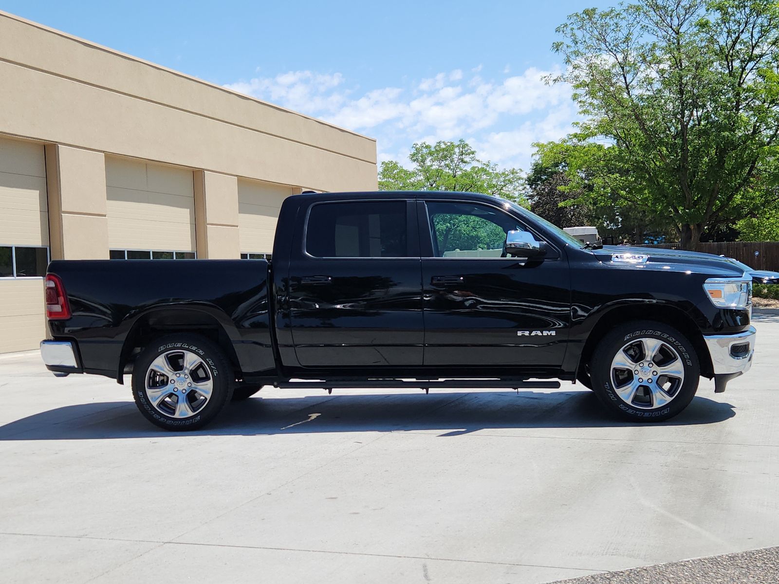 2023 RAM Ram 1500 Pickup Laramie - Photo 6