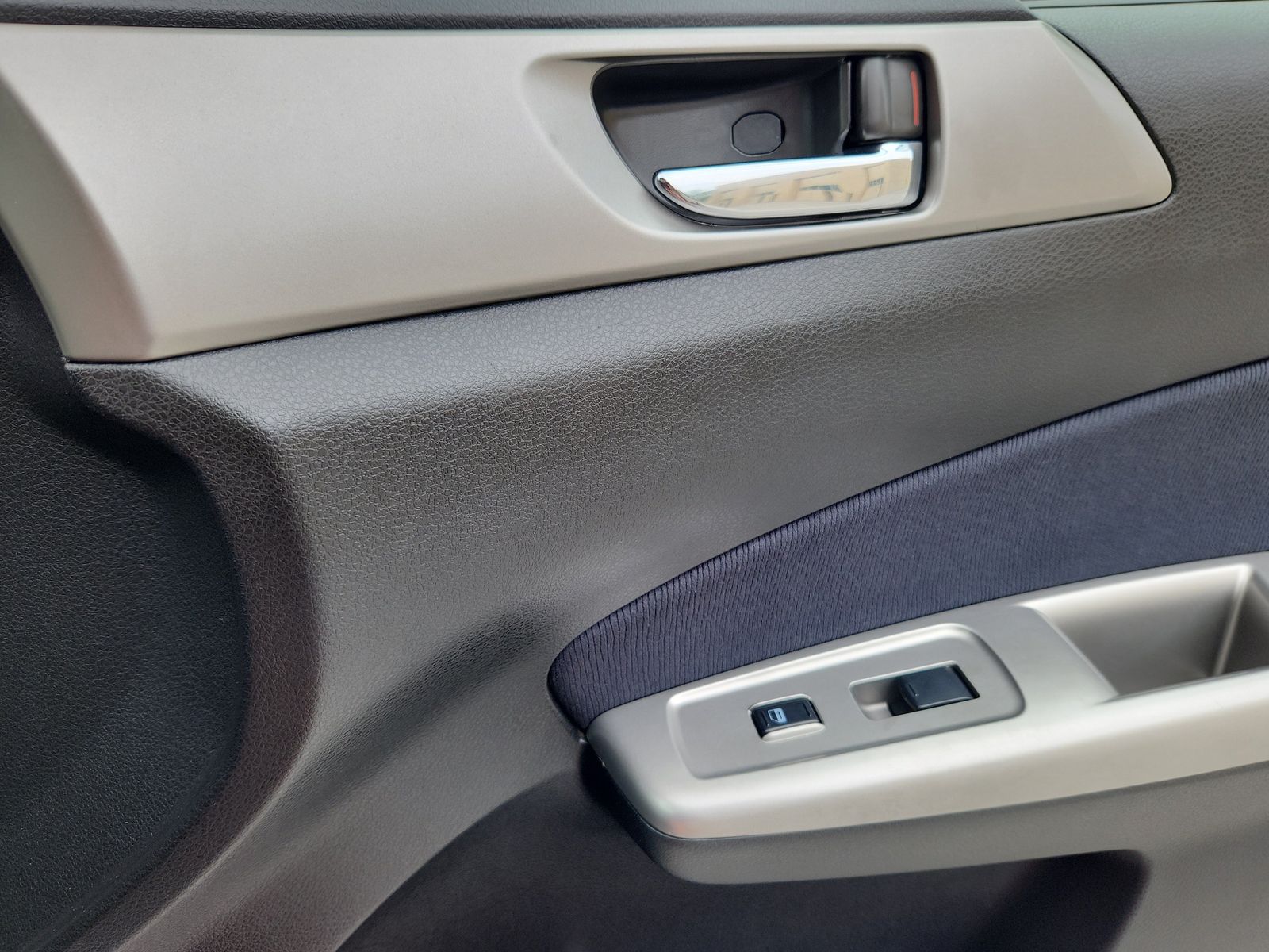 2010 Subaru Forester XT Premium - Photo 16