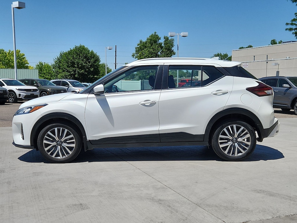 Used 2024 Nissan Kicks SV SUV