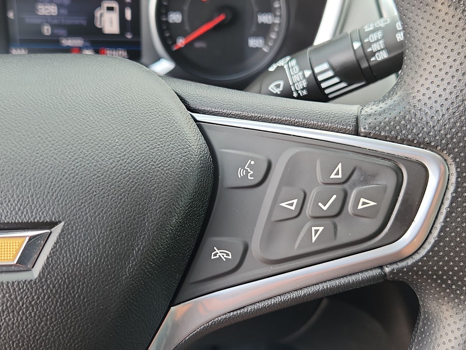2022 Chevrolet Equinox LT - Photo 21