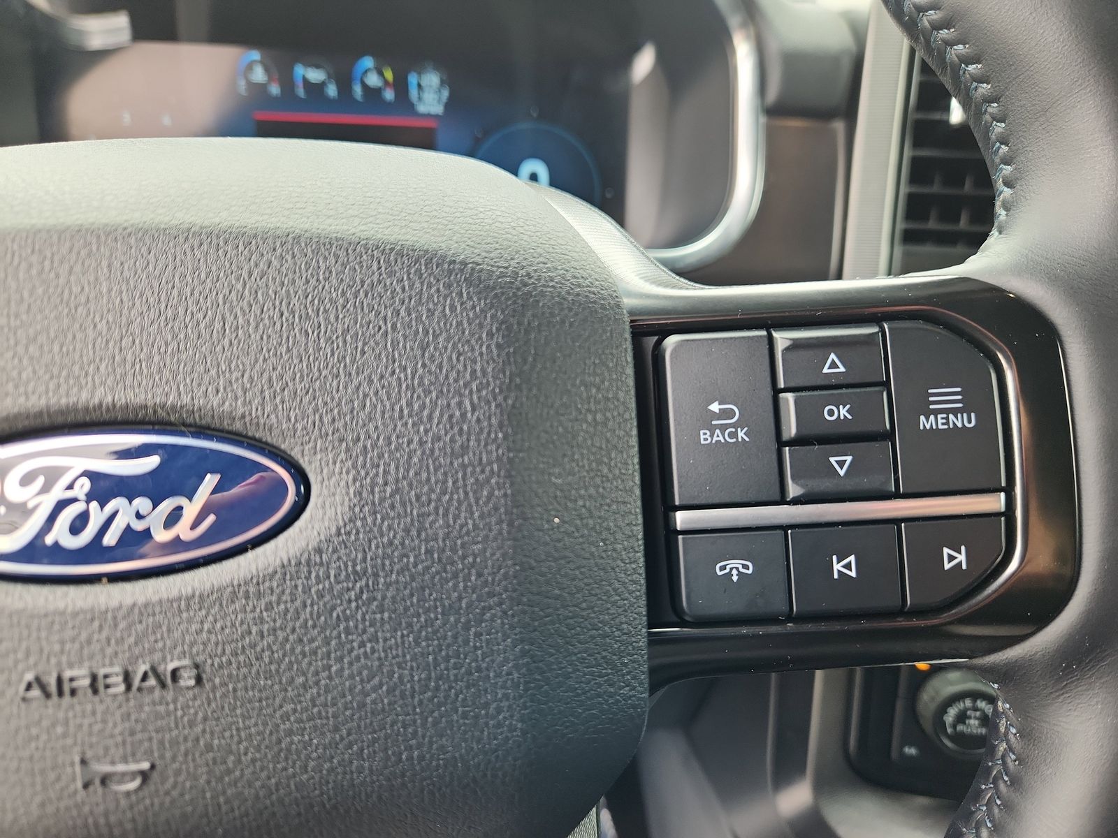 2024 Ford F-150 Platinum - Photo 21