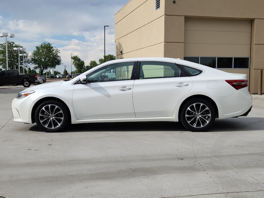 Used 2016 Toyota Avalon XLE Sedan