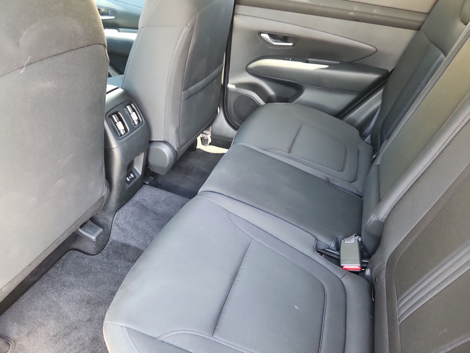 2026 Hyundai Tucson SEL - Photo 11