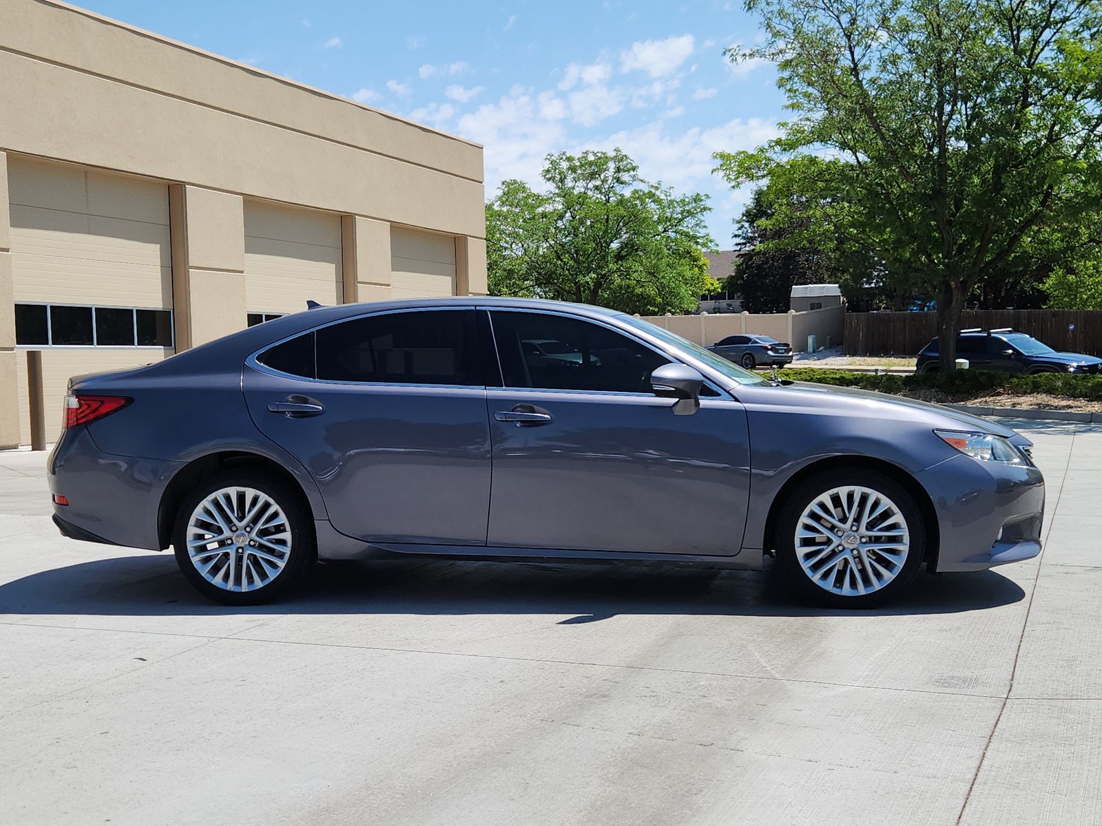 2014 Lexus ES 350 - Photo 6