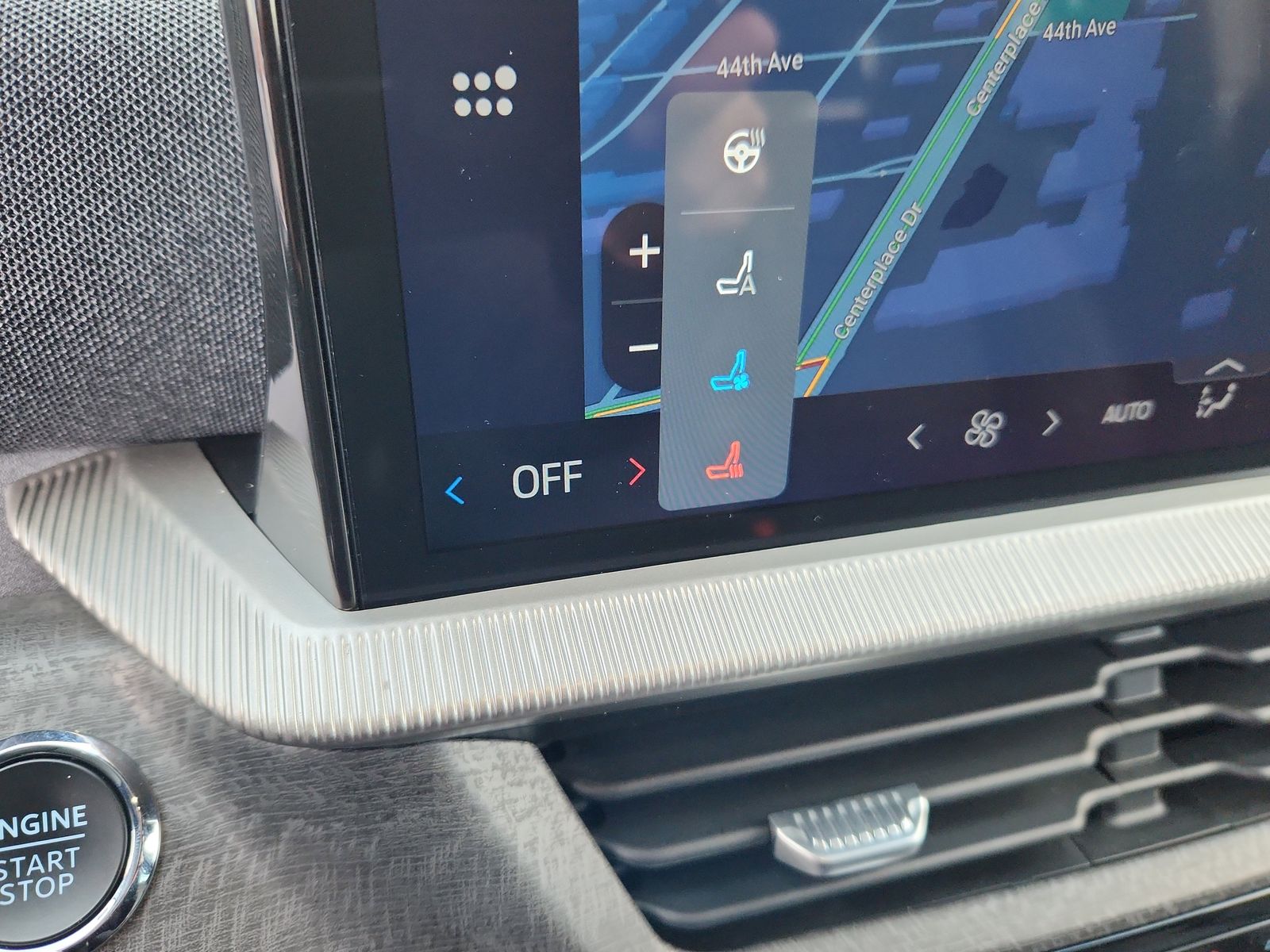 2025 Ford Explorer Platinum - Photo 24