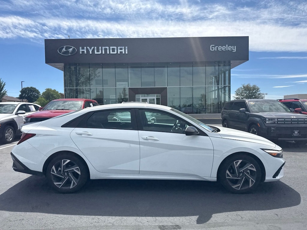 Certified 2025 Hyundai Elantra SEL Sport Sedan
