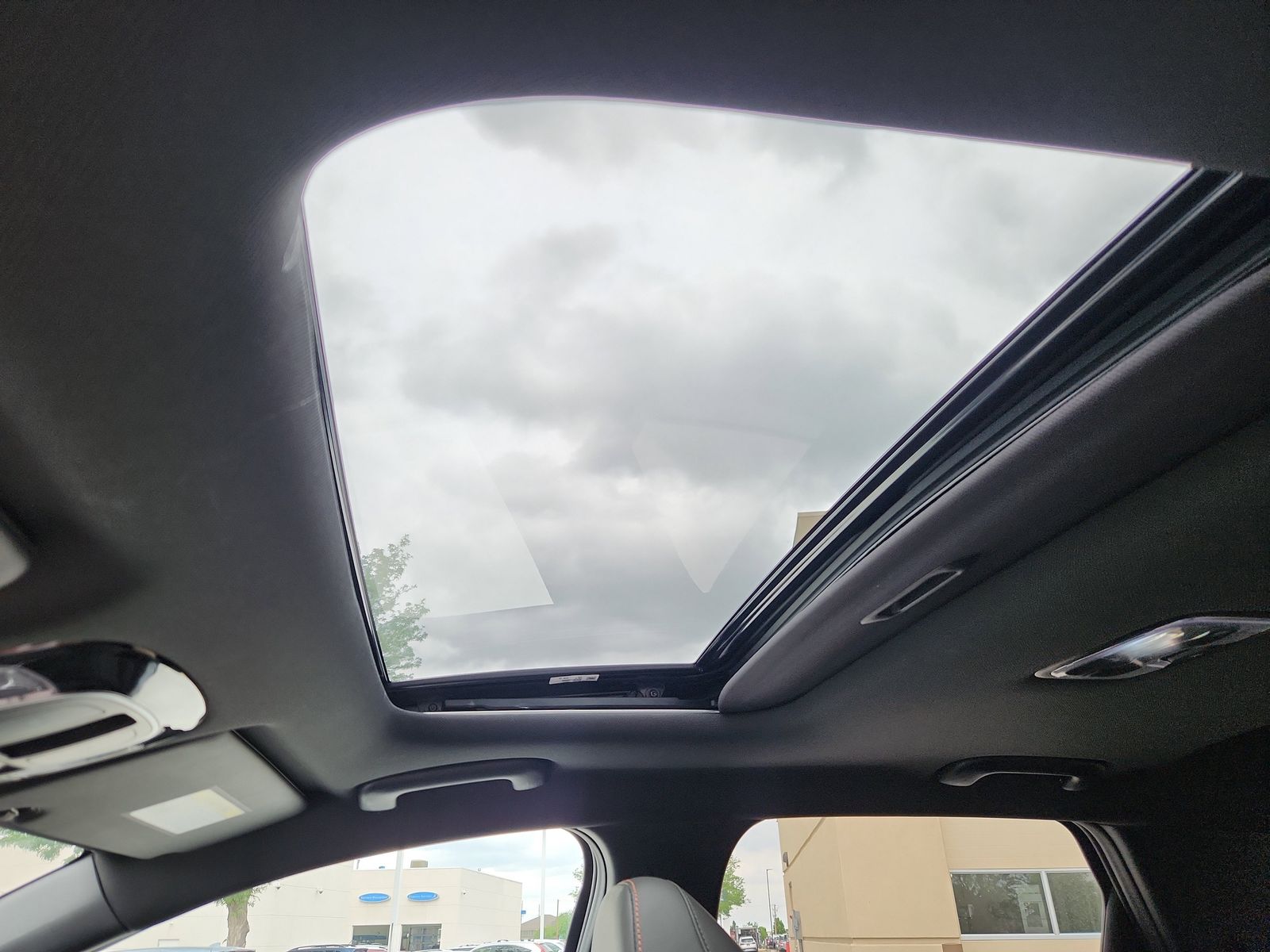 2025 Hyundai Santa Cruz Limited - Photo 20