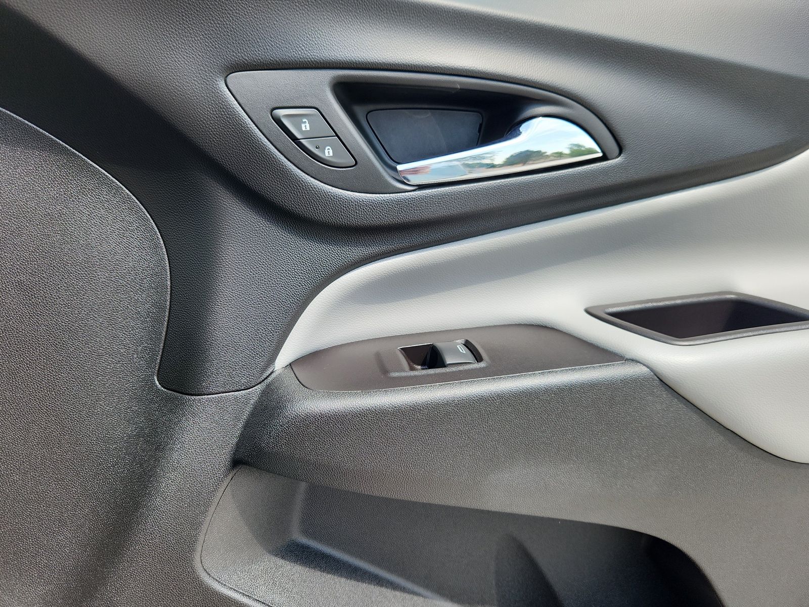 2022 Chevrolet Equinox LT - Photo 16
