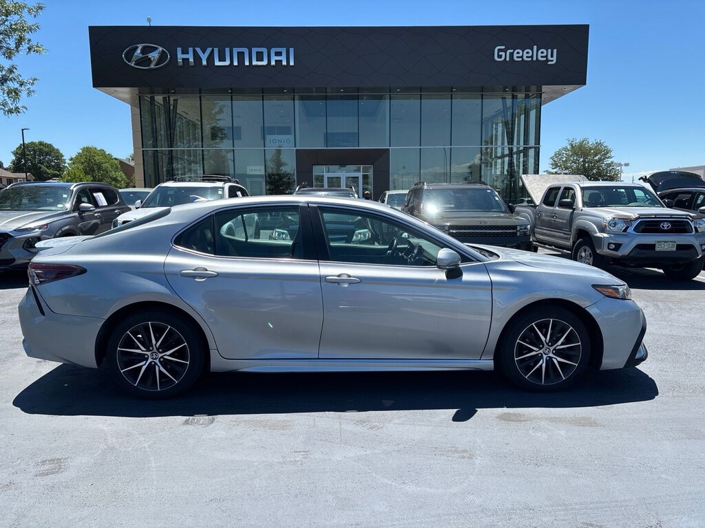 Used 2024 Toyota Camry SE Sedan