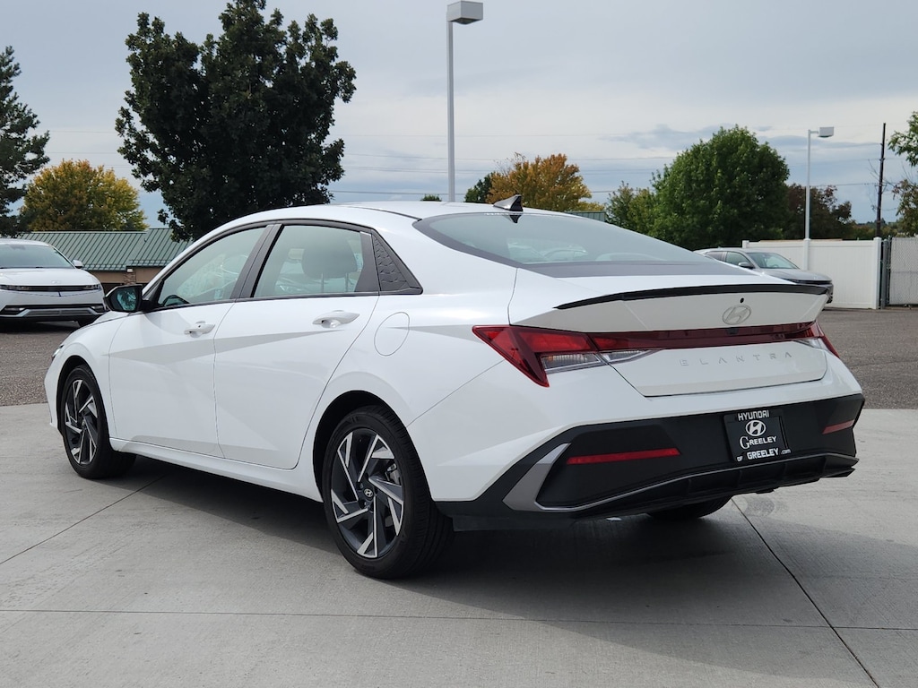 Certified 2025 Hyundai