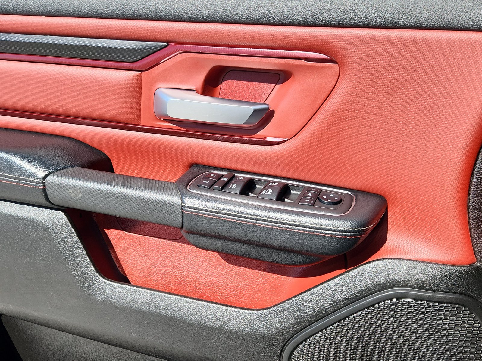 2024 RAM Ram 1500 Pickup Rebel - Photo 9
