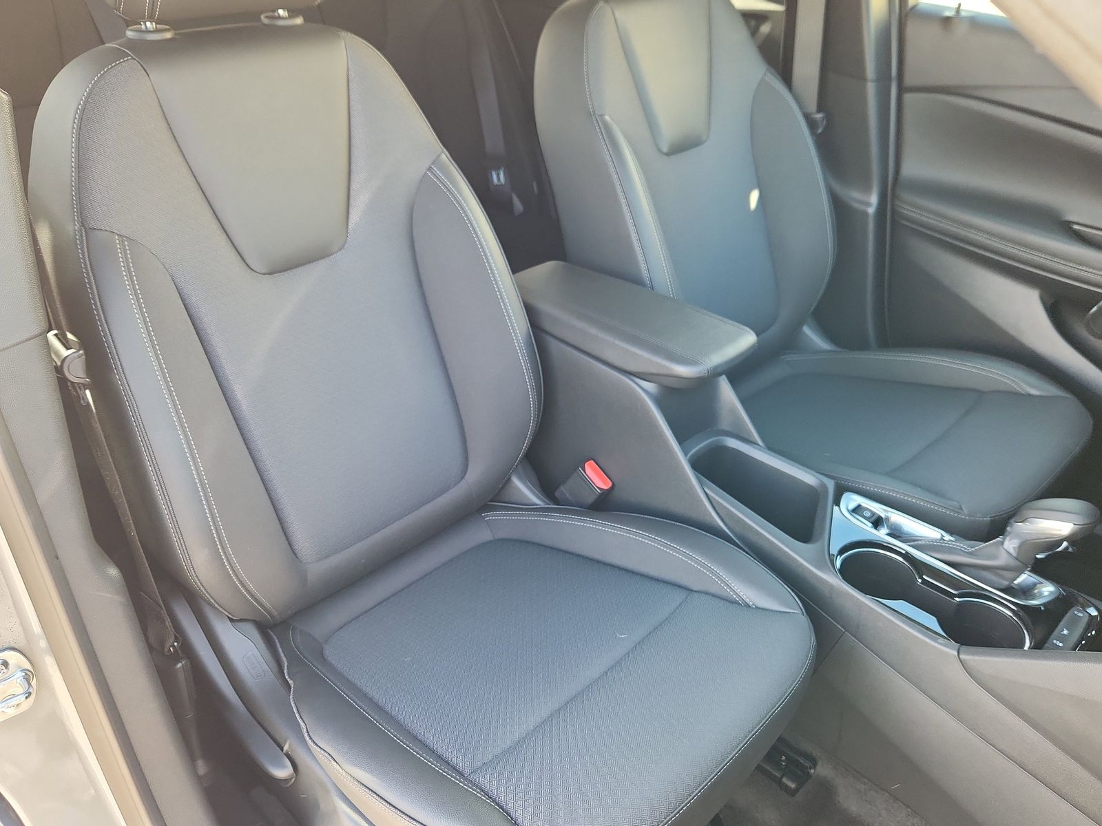 2025 Buick Encore GX Preferred - Photo 15