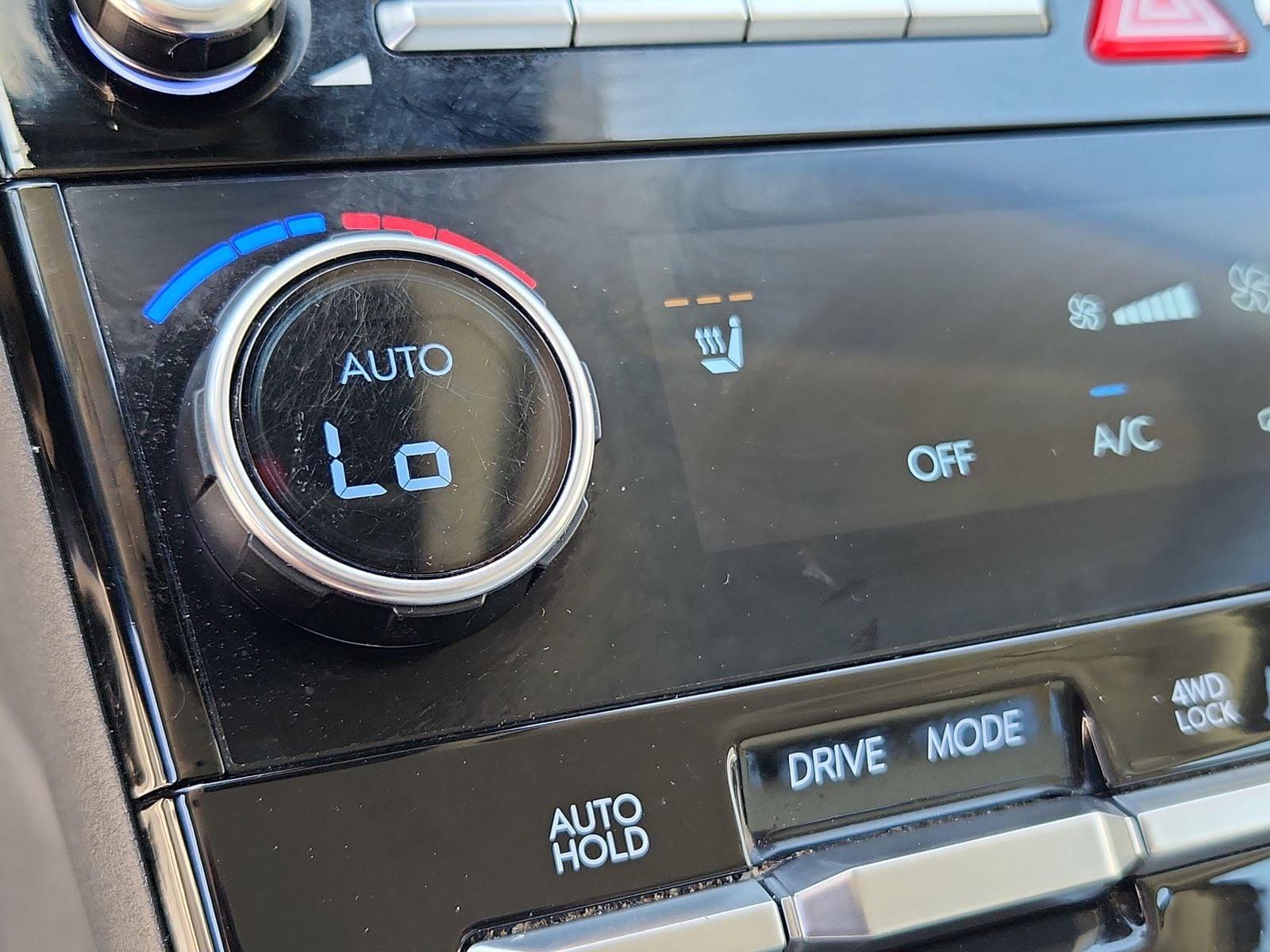 2025 Hyundai Santa Fe SEL - Photo 23