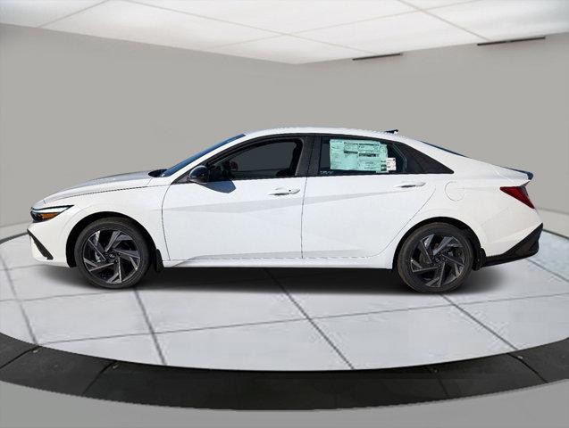 2025 Hyundai Elantra Hybrid SEL Sport photo 2