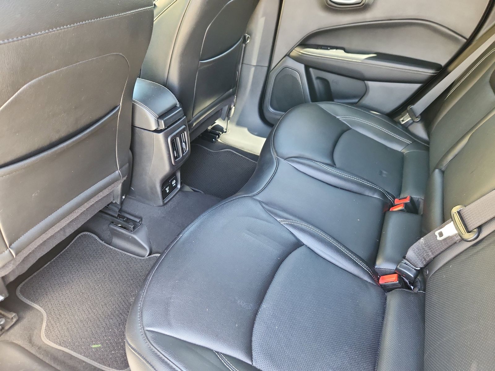 2021 Jeep Compass 80th Spec. Edition - Photo 11