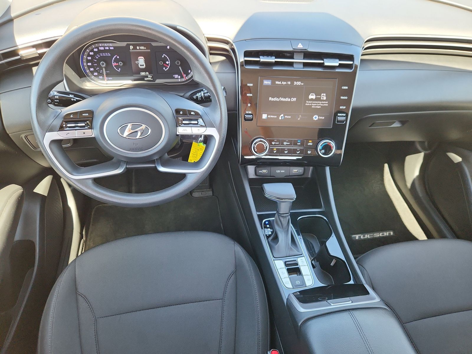 2023 Hyundai Tucson SE - Photo 12