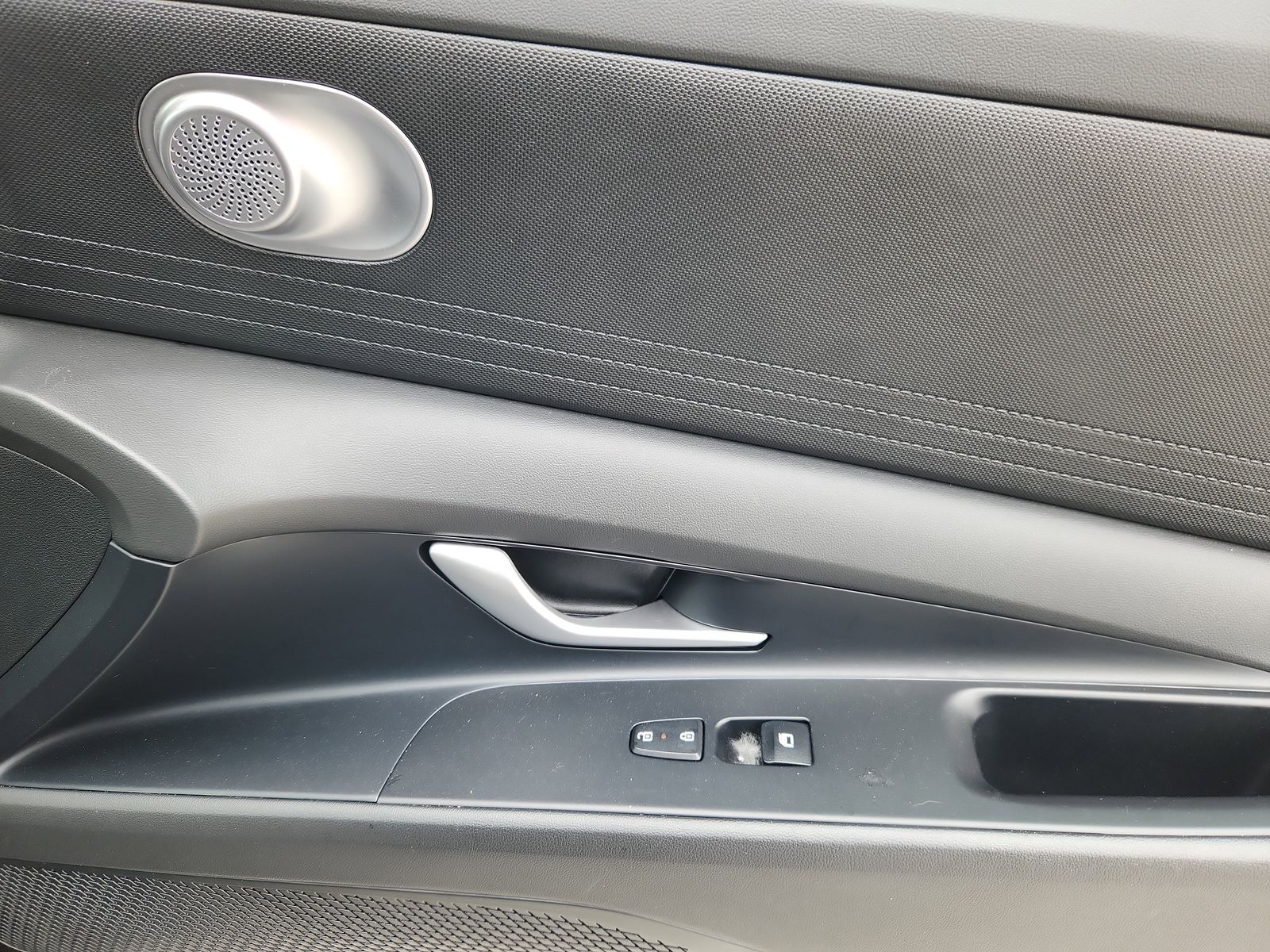 2025 Hyundai Elantra Blue - Photo 13