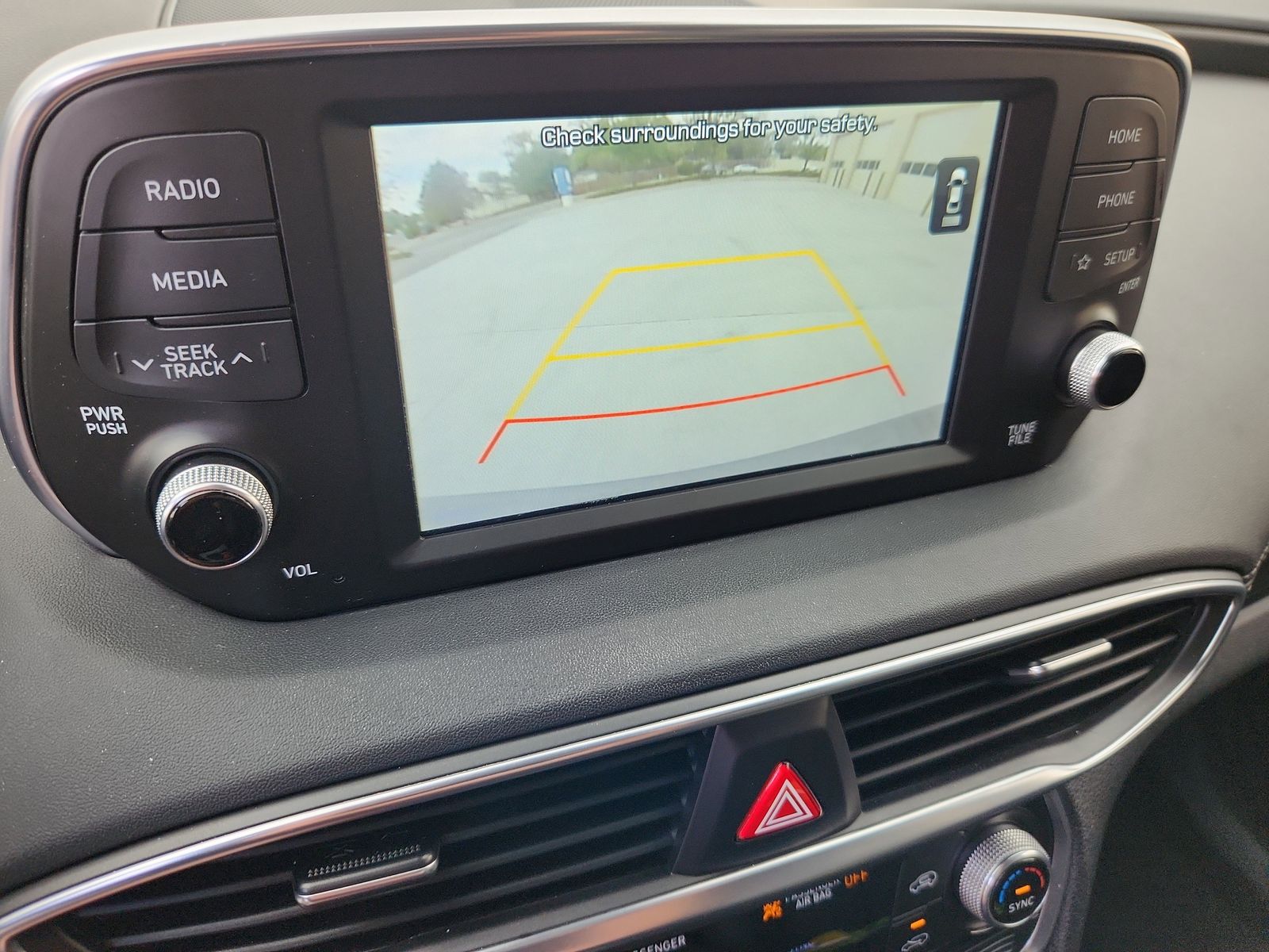 2019 Hyundai Santa Fe Limited - Photo 23