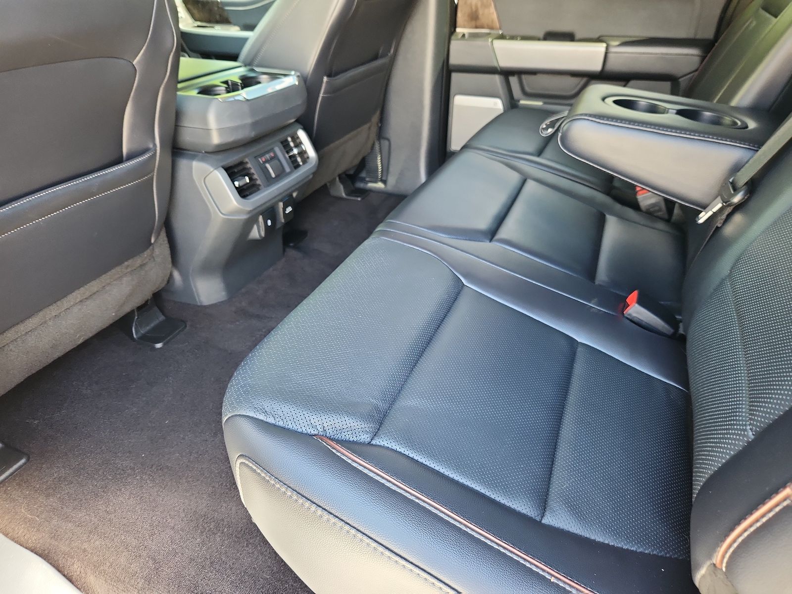 2021 Ford F-150 Lariat - Photo 11